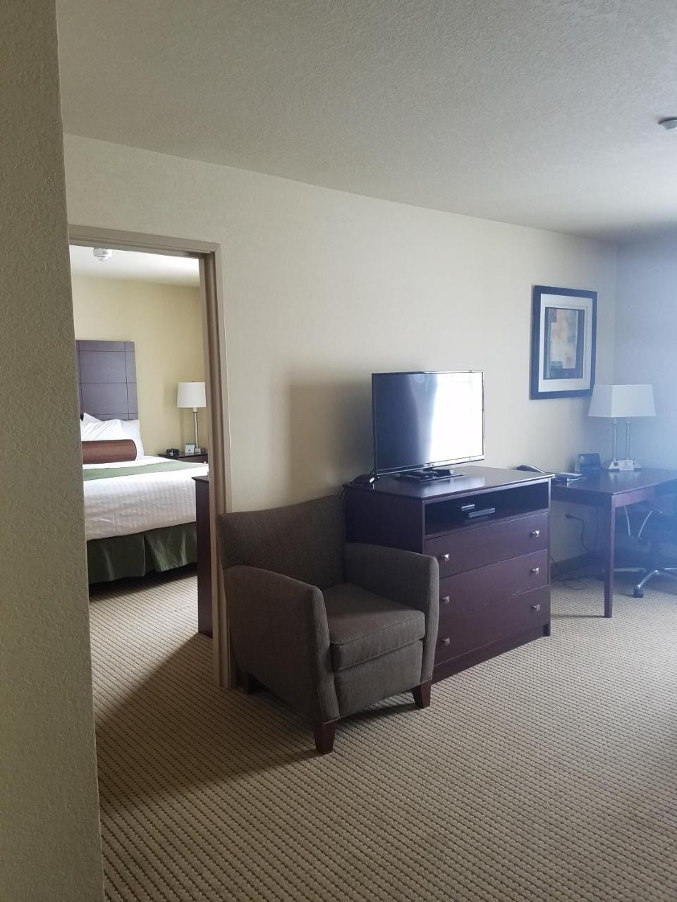 Cobblestone Inn & Suites - Carrington Luaran gambar
